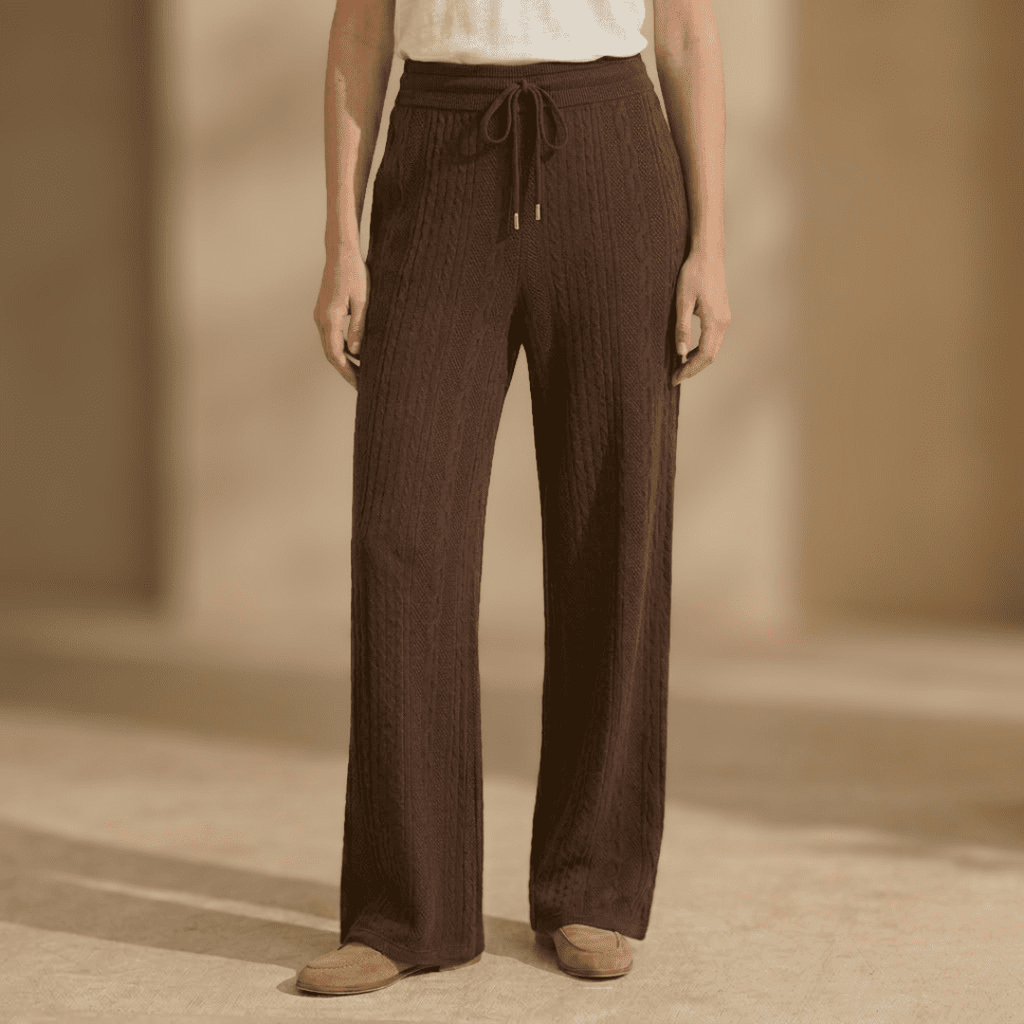 Women's Tammy Bradley cable-knit wide-leg lounge trousers, cozy and stylish knit pants with relaxed fit and comfortable design.
