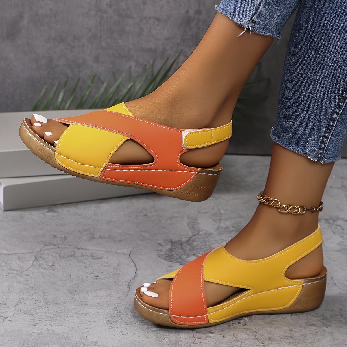 Orthopedic women's sandals with adjustable straps and cushioned soles, providing comfortable support for everyday wear.
