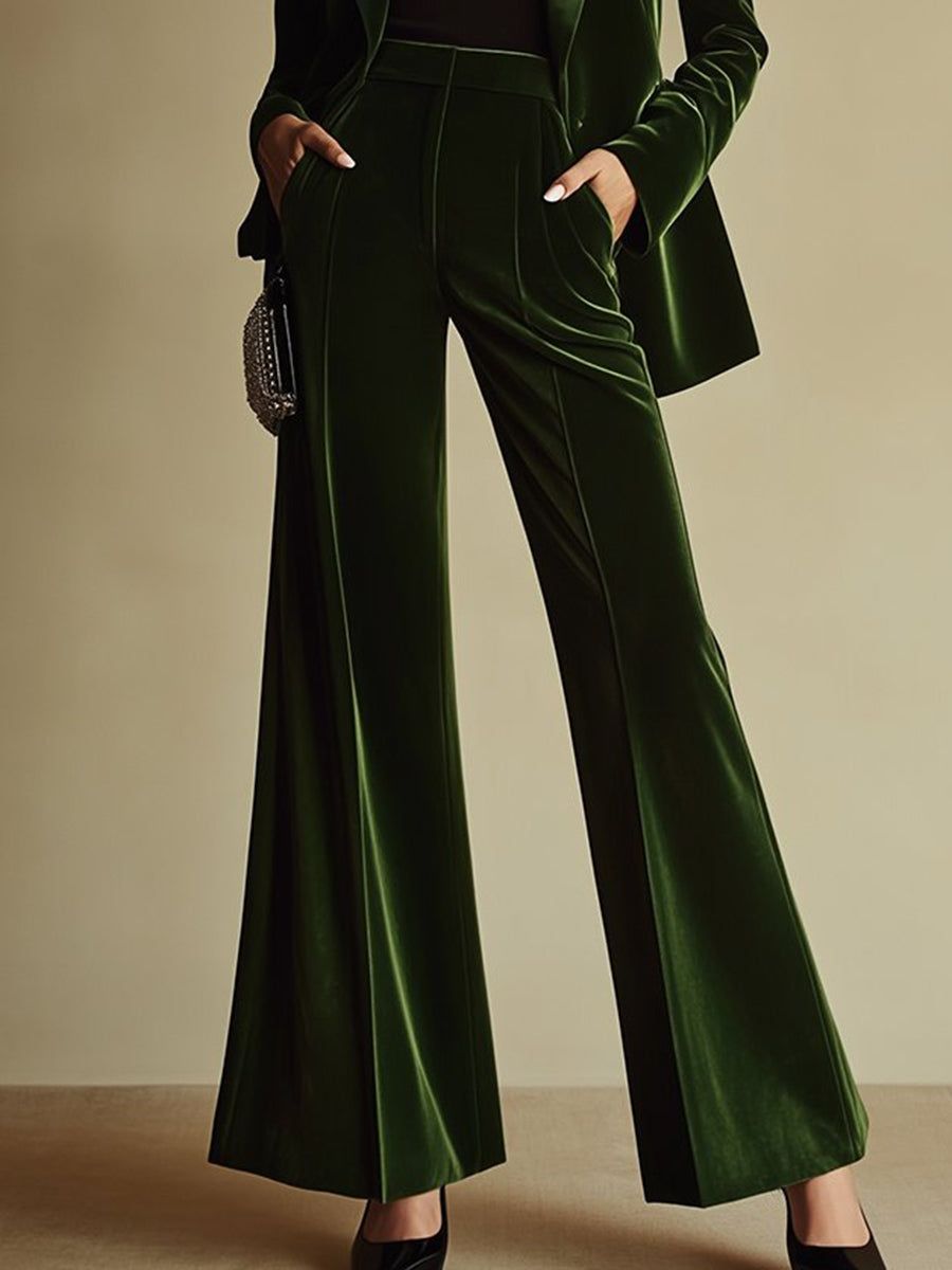 Emerald green loose velvet two-piece suit set for women, featuring stylish pants and a matching top, perfect for elegant occasions.
