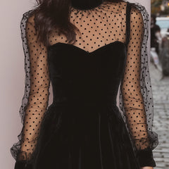 Elegant velvet evening dress from My Store, featuring a flowing silhouette and rich fabric perfect for formal occasions.