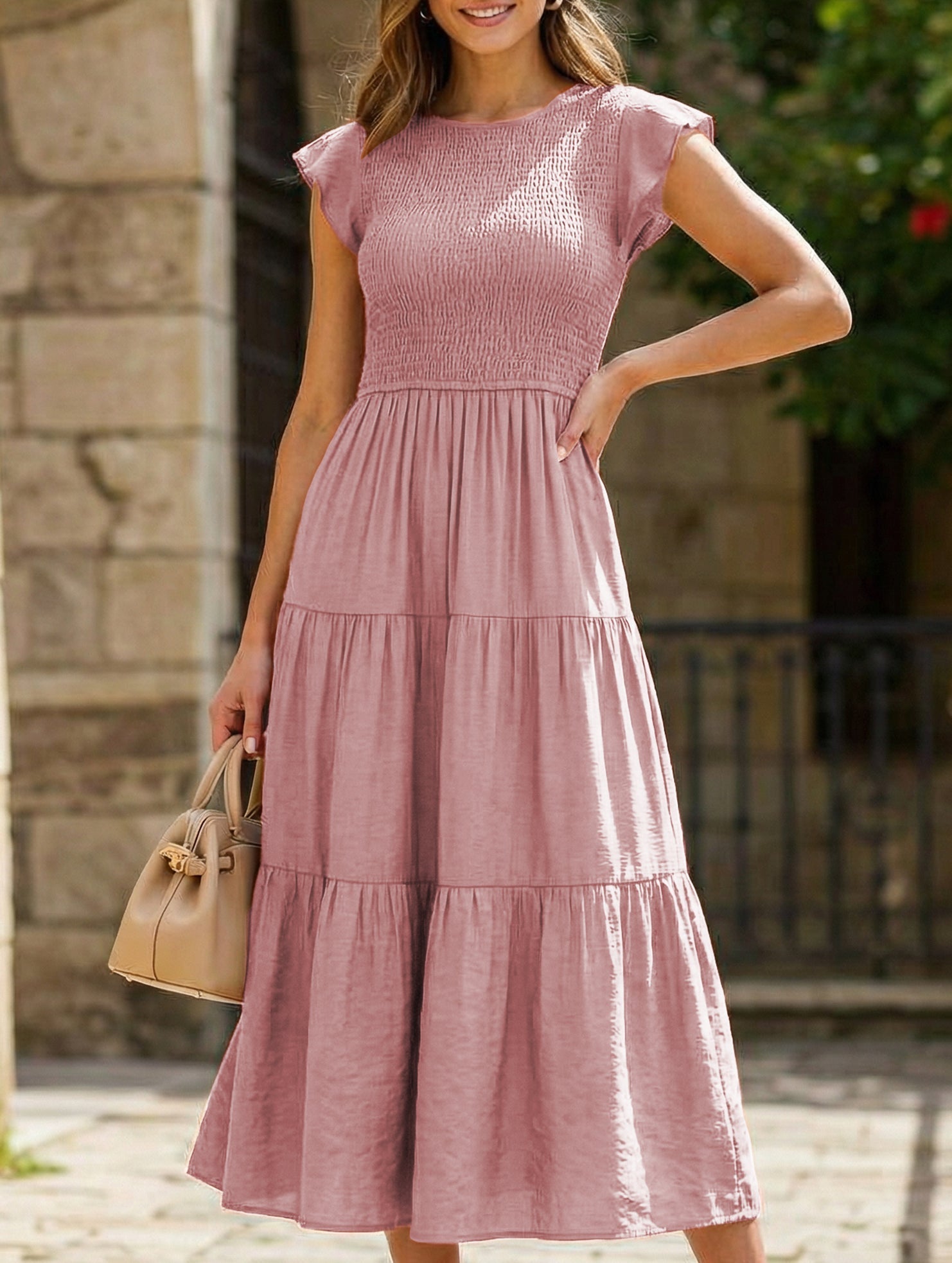 White solid color cross-border sleeved dress from My Store, featuring a stylish design and fitted silhouette.
