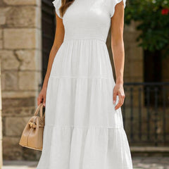White solid color cross-border sleeved dress from My Store, elegant design with long sleeves and a fitted silhouette.