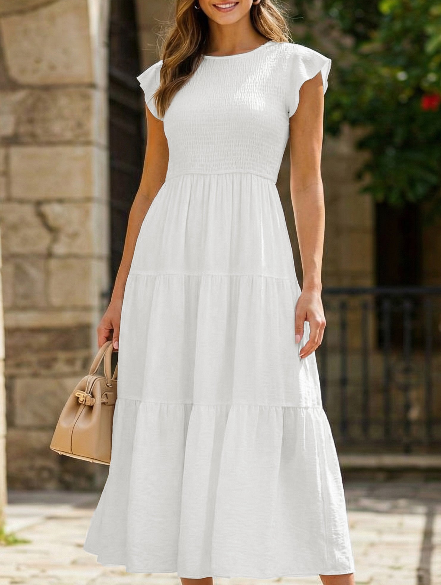 White solid color cross-border sleeved dress from My Store, elegant design with long sleeves and a fitted silhouette.