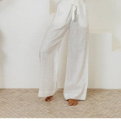 Linen wide-leg loose pull-on trousers for women, featuring a relaxed fit and breathable fabric in a natural linen color.