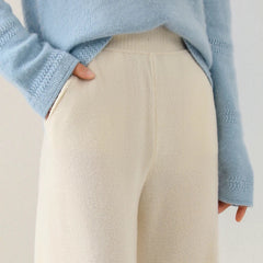 Women’s Merino wool joggers with wide-leg design, casual pants made for comfort and style.