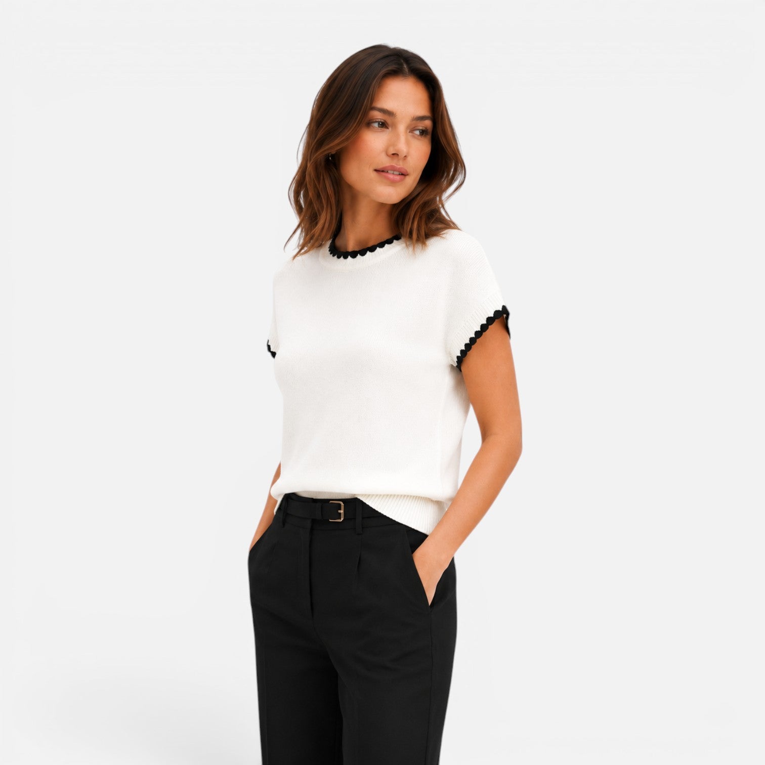 Women's contrast trim knit top with short sleeves and crew neck, stylish women's shirt by My Store.