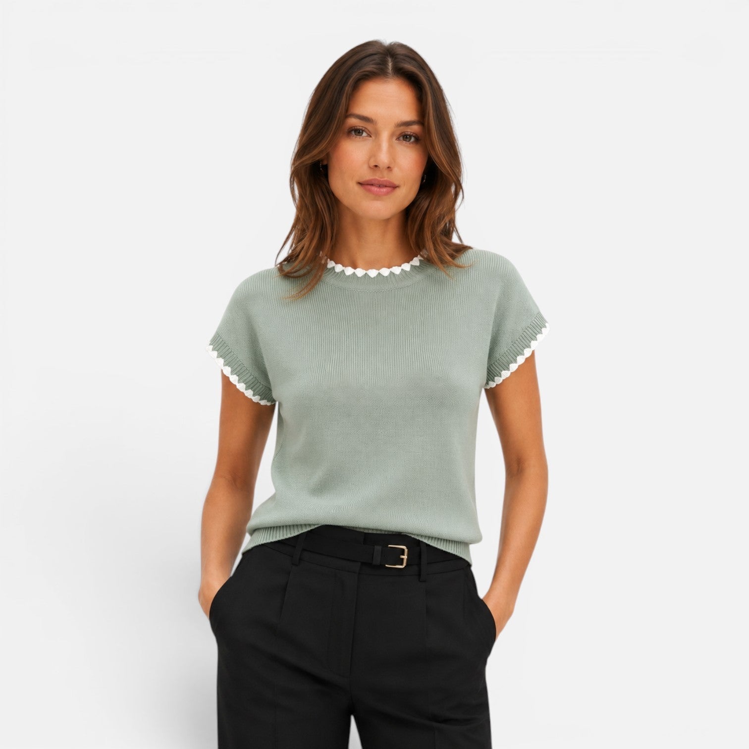 Women’s contrast trim knit top with short sleeves and crew neck, stylish women's shirt by My Store.