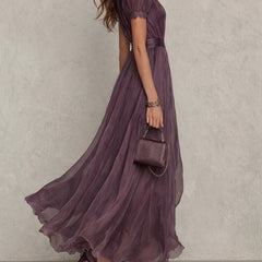 Elegant women's mini bodycon chiffon dress, stylish and fitted, perfect for fashionable occasions.