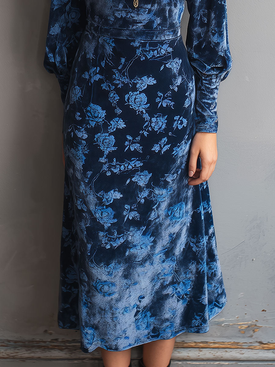 Retro rose-print velvet turtleneck midi dress with long sleeves and fitted silhouette, stylish and elegant for fall or winter wear.