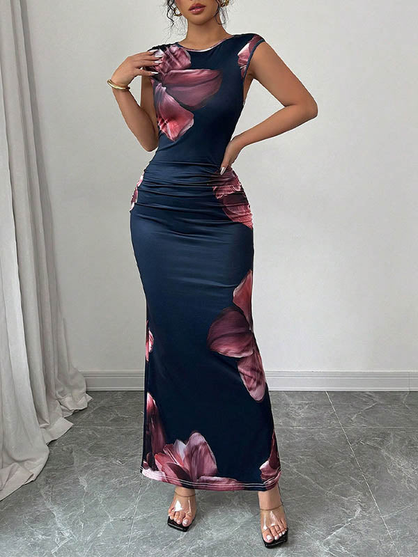 White bodycon sleeveless maxi dress with contrast color flower print and round neckline, stylish and elegant for summer.