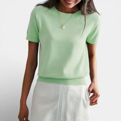 Women's knit top made of wool blend, featuring a comfortable fit and classic style, perfect for casual wear.