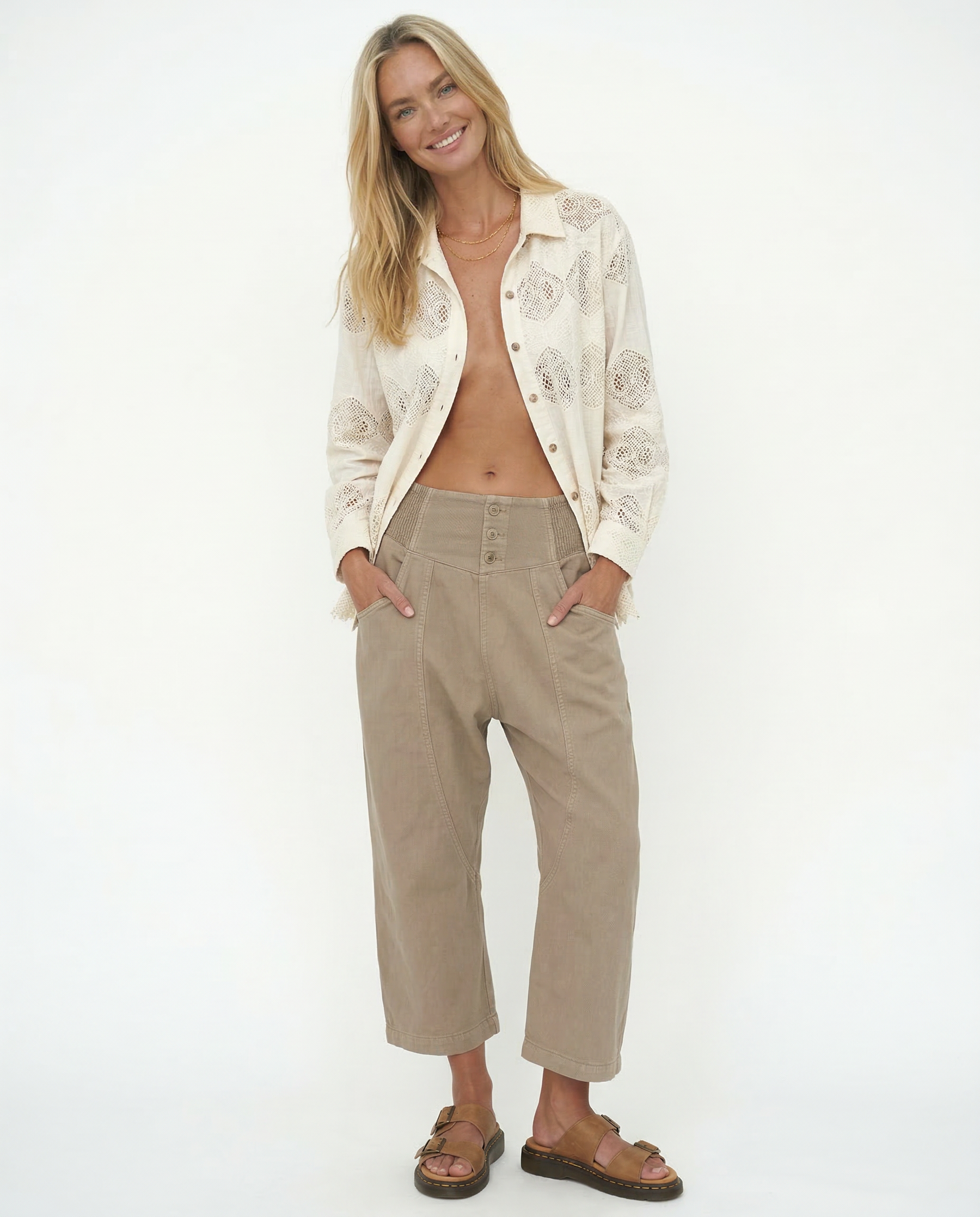 Women's pink harem-cut denim jeans, sculpted fit, stylish pants for women, from My Store.