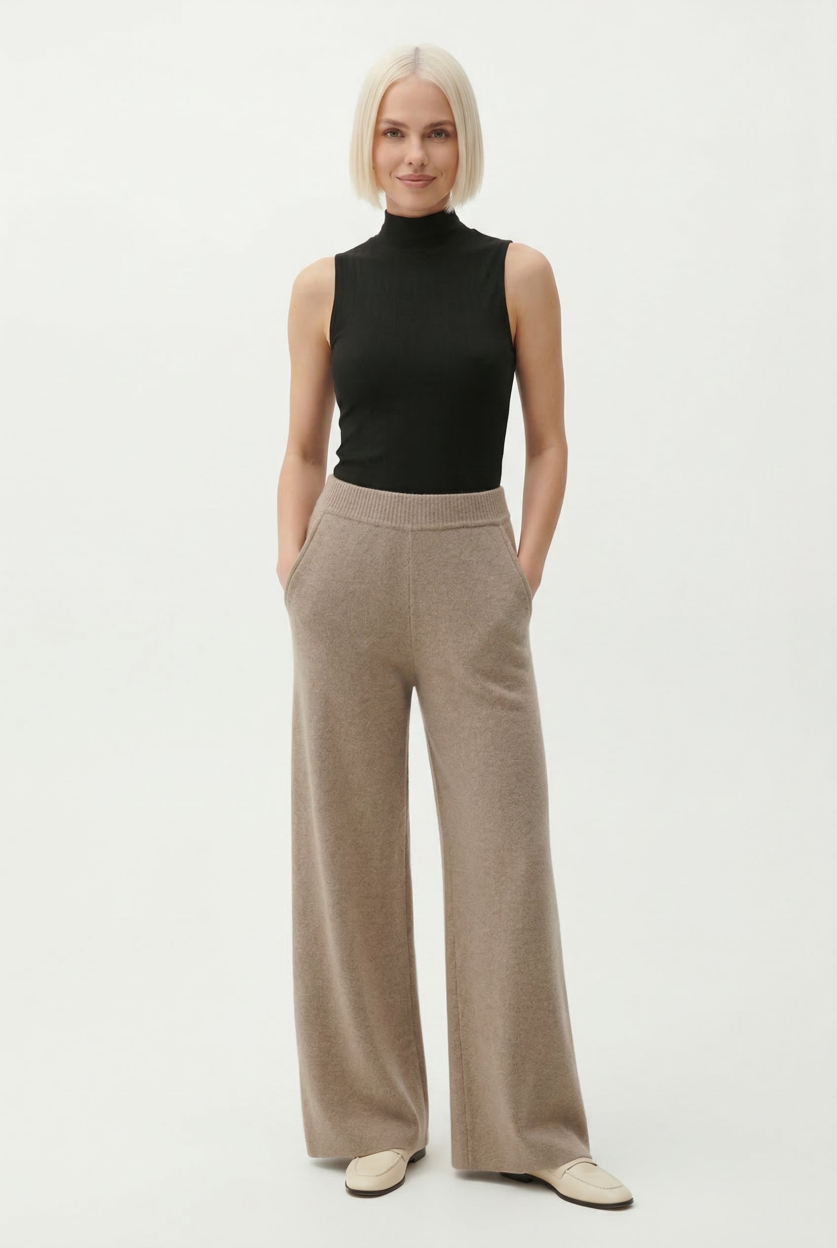Women's loose pull-on joggers from My Store, comfortable casual pants, shown in a relaxed fit with a soft fabric appearance.