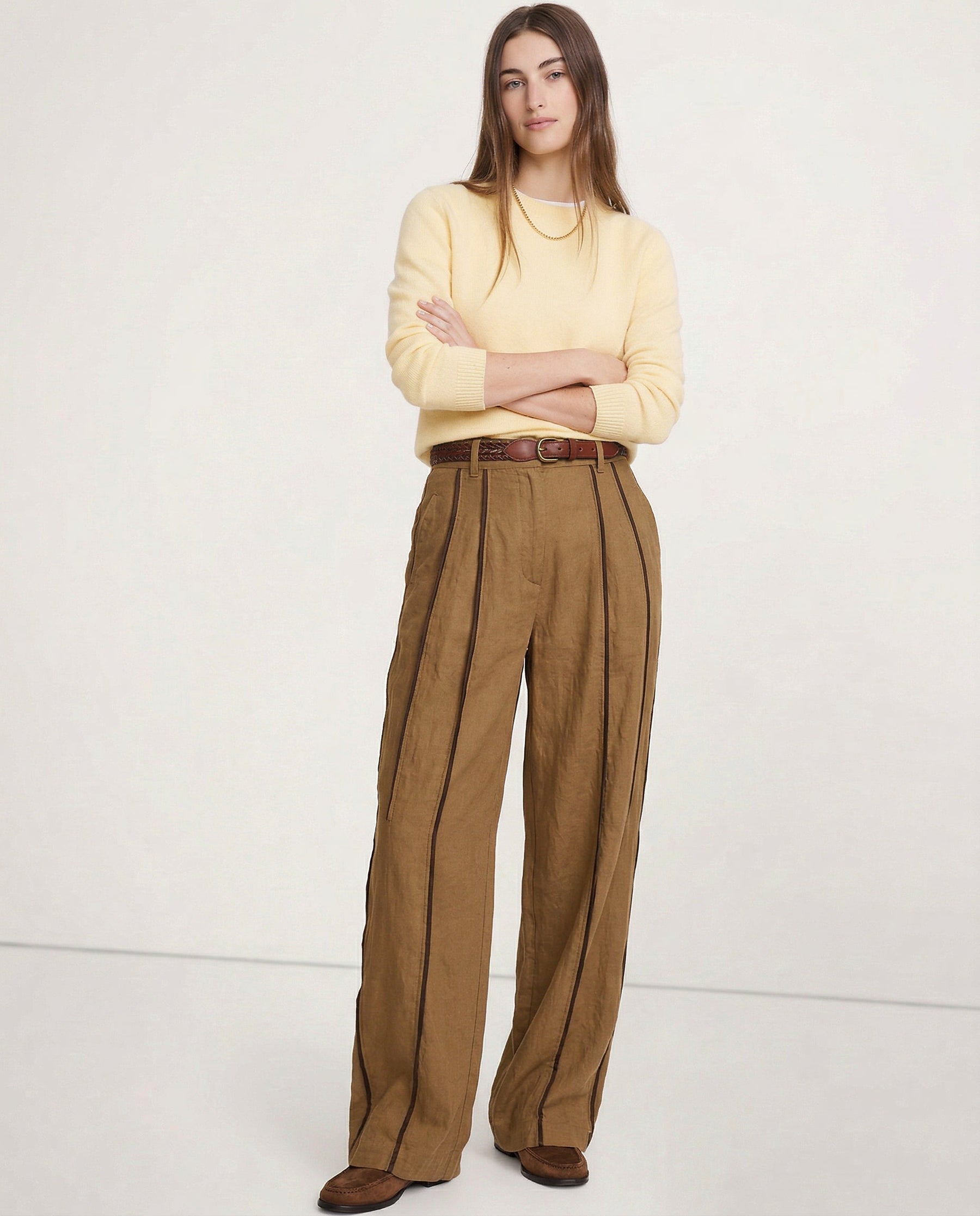 Linen wide-leg elastic-waist women's trousers with a relaxed fit, showcasing high-quality, breathable linen fabric.