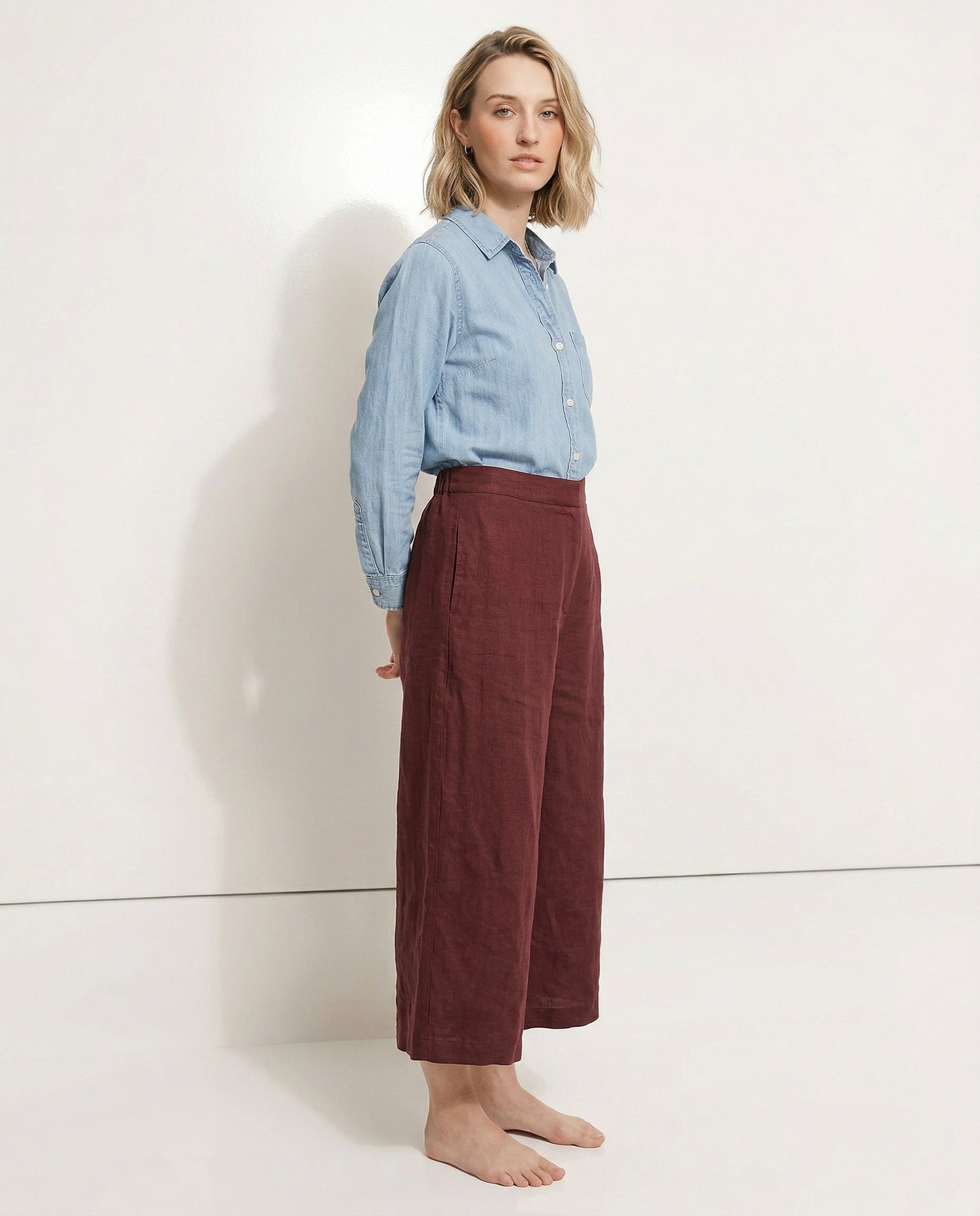 Linen cropped wide-leg drawstring trousers for women, showcasing soft, high-quality linen fabric and relaxed fit.