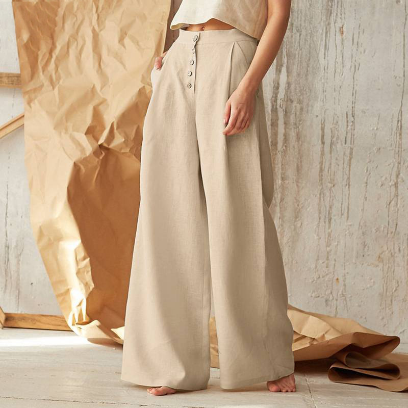 Knit wide-leg women’s pull-on trousers in a loose fit, featuring a comfortable and stylish design perfect for casual wear.